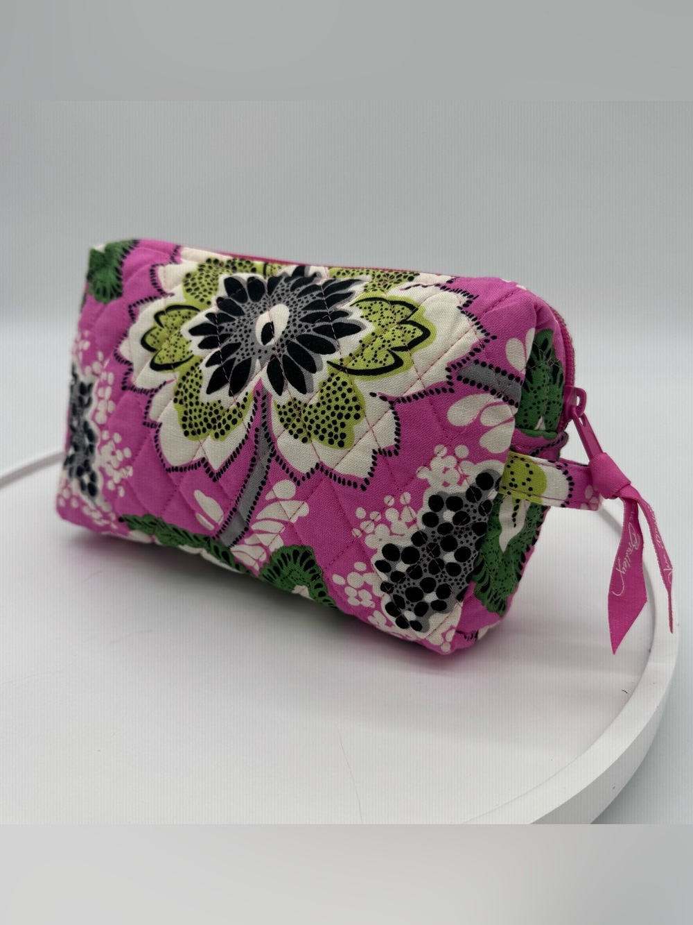 Vera Bradley Priscilla Pink Floral Quilted Cotton Cosmetic Pouch Zip Makeup Bag